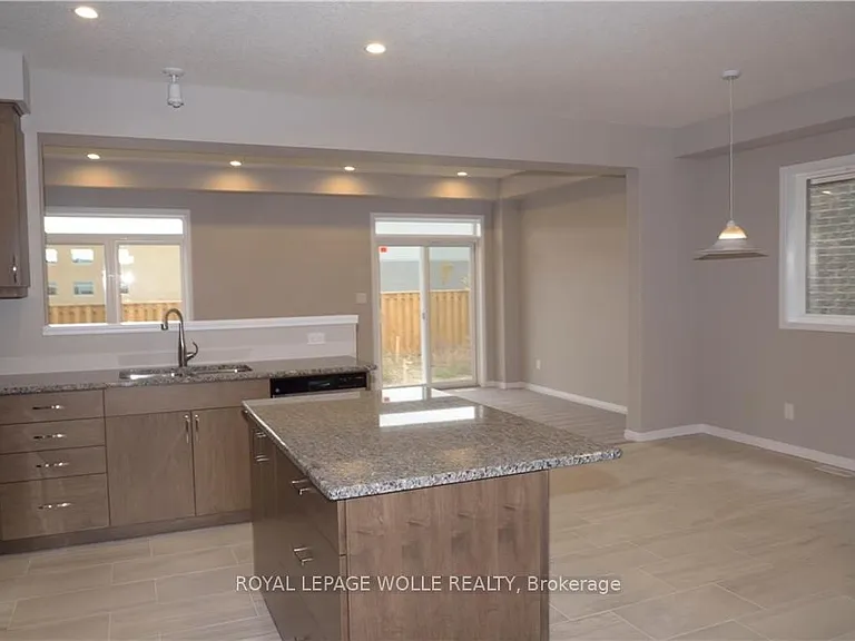 664 Blair Creek Dr — Photo 10
