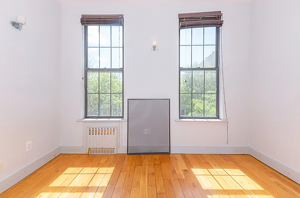 Rented by RENTBK LLC | media 8