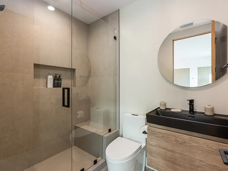 1161 Stearns Dr — Photo 15