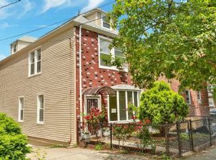 427 W 261st St, Bronx, NY 10471