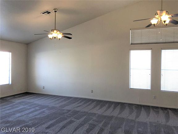 3rd image of 4317 Sophia Way
