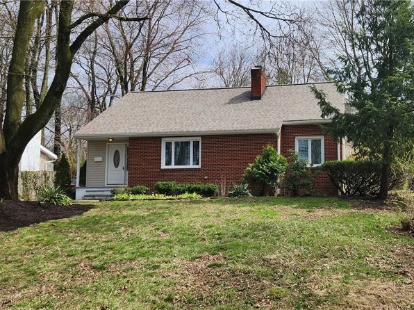 379 Mineola Ave, Akron, OH 44320