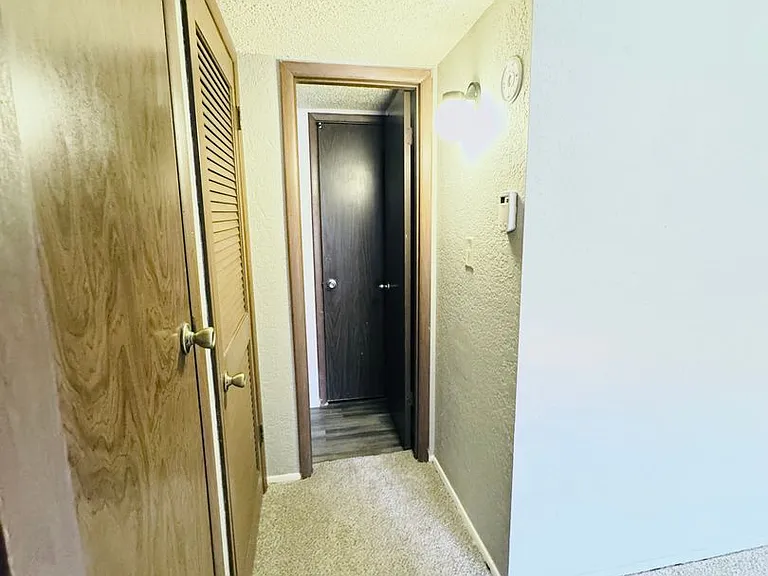 Pheasant Run Apartments — Photo 4