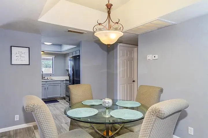 Eating area off kitchen