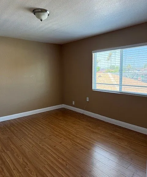 7811 S San Pedro St #4 — Photo 6