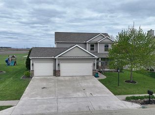 212 N Rhode Island Ave, Morton, IL 61550