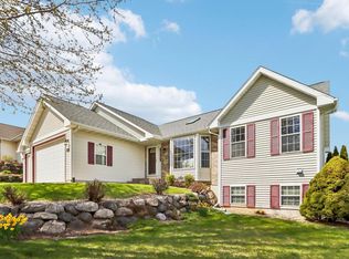 1503 Regency Rdg, Waunakee, WI 53597