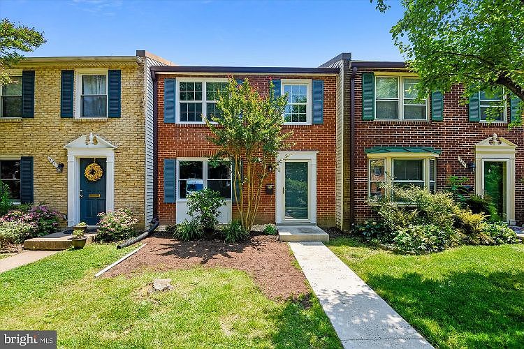 1st image of 283 Gundry Dr