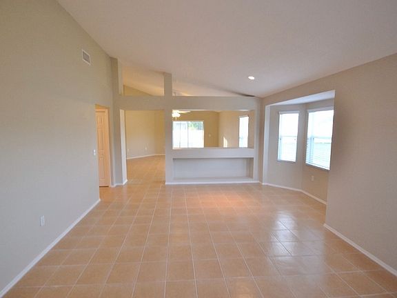 3rd image of 8433 Split Creek Cir