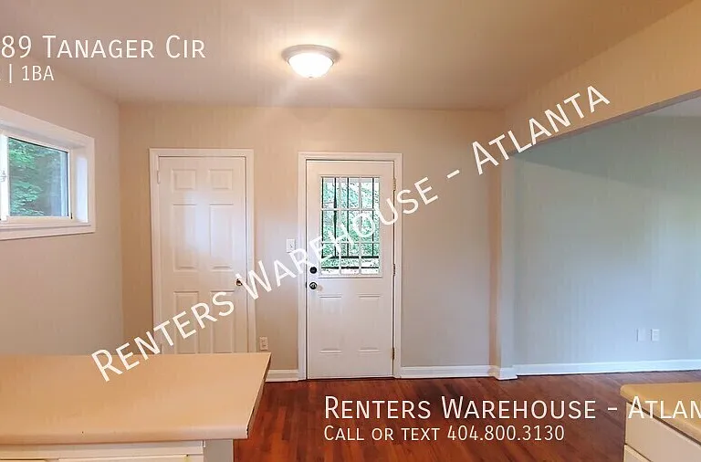 1589 Tanager Cir — Photo 11
