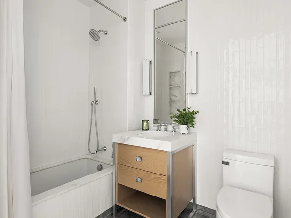 368 3rd Avenue image 10 of 18