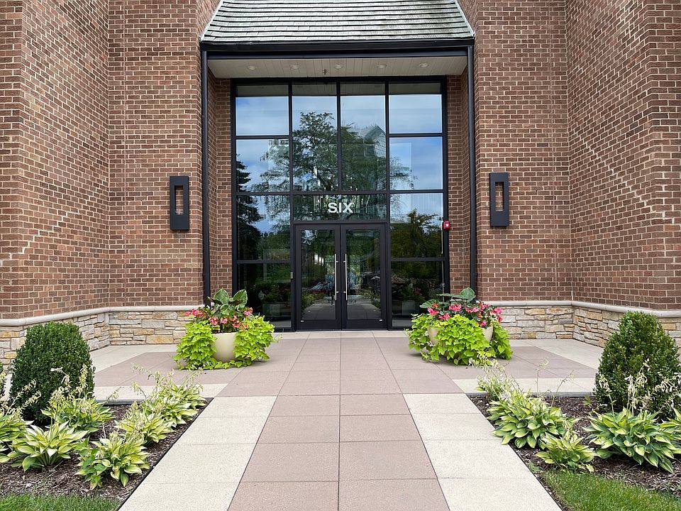 1st image of 6 Oak Brook Club Dr APT K106
