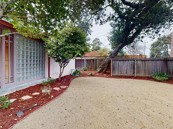 2nd image of 630 Circle Dr