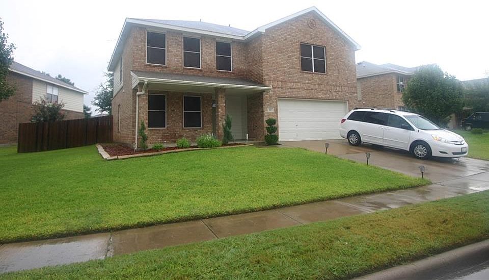 1st image of 917 Rock Dove Cir