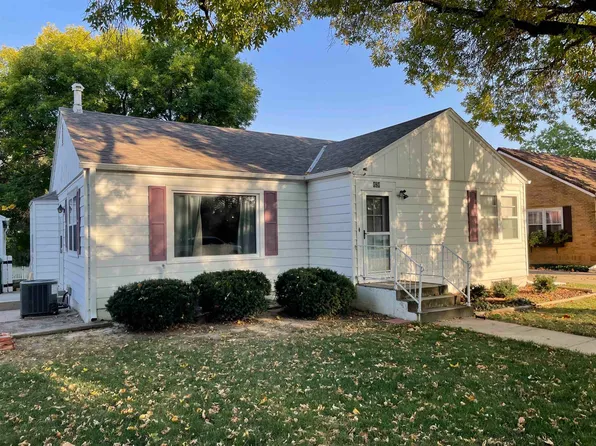 626 N Kearney Ave, Minden, NE 68959