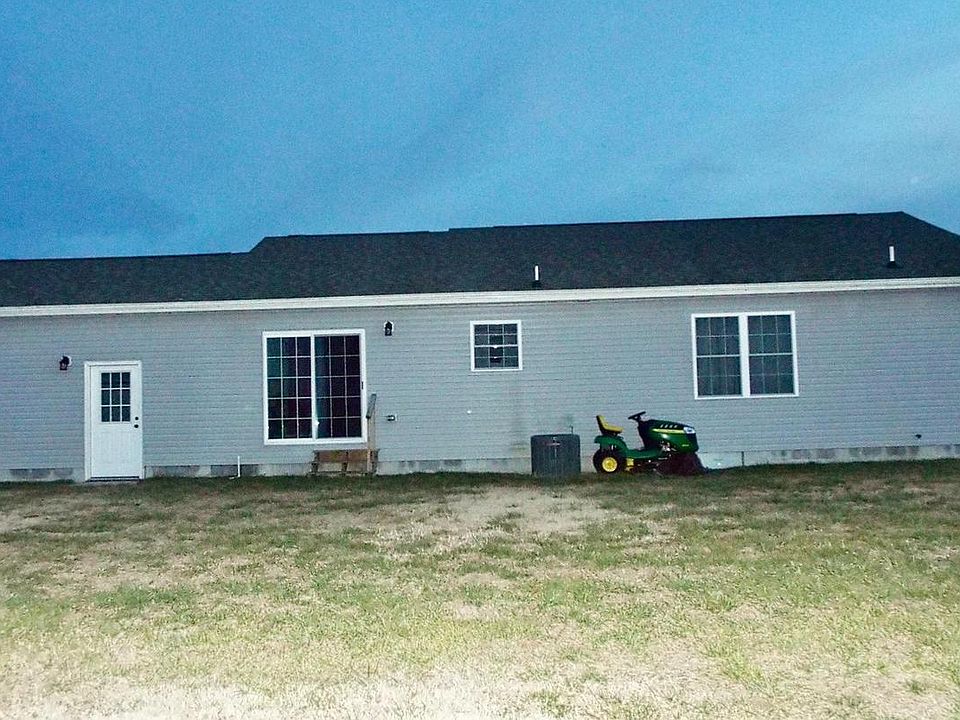 2nd image of 717 Bethayres St