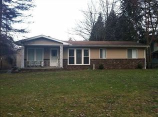 4075 Section Rd, Lambertville, MI 48144