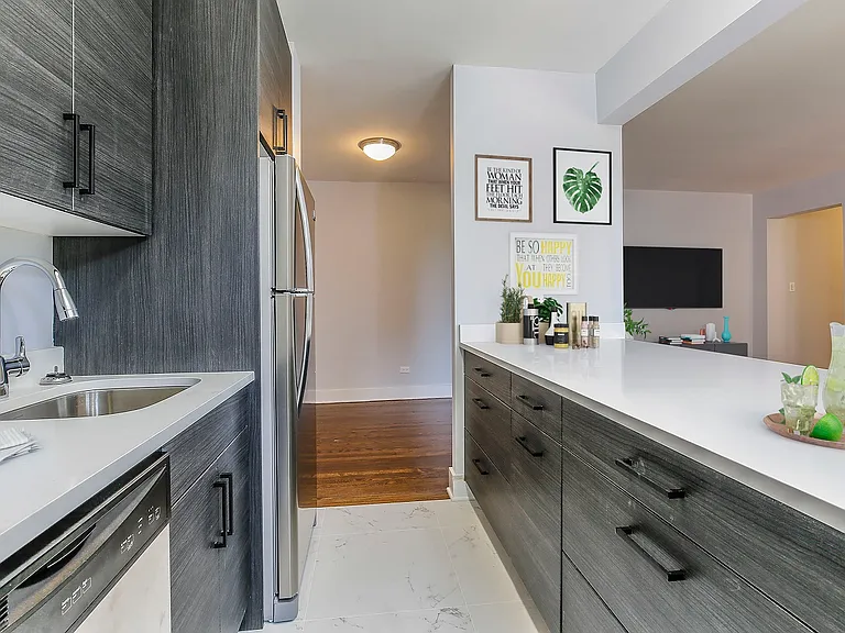 20-10 Seagirt Blvd — Photo 26