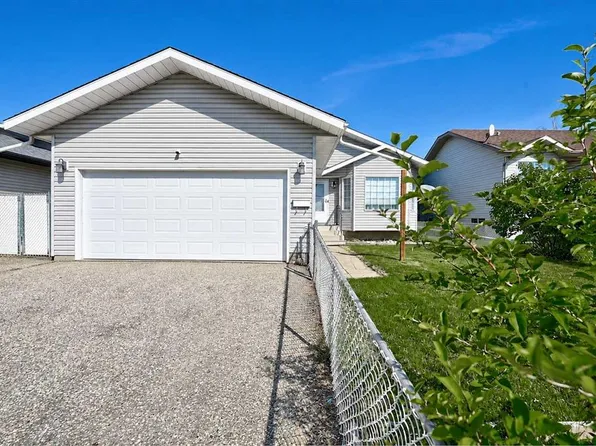 9116 S 104th Ave, Grande Prairie, AB T8X 1E6