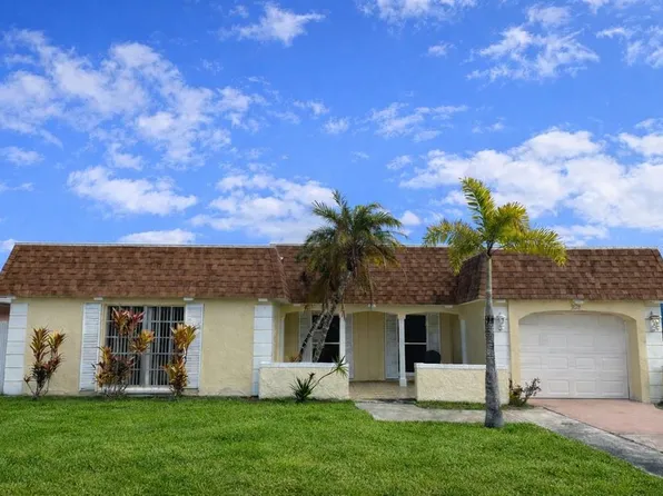 3628 Landale Dr, Holiday, FL 34691