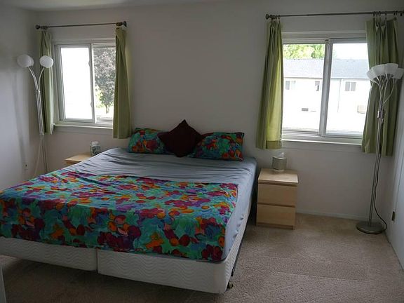 2nd image of 3274 Alpine Dr #23