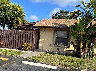 101 Gate Rd #1-61, Hollywood, FL 33024