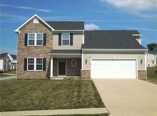 1389 Creekview Cir, North Canton, OH 44720