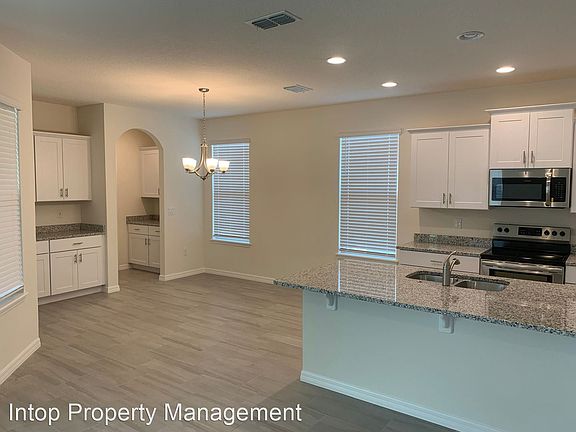 5th image of 9450 Komika Ln