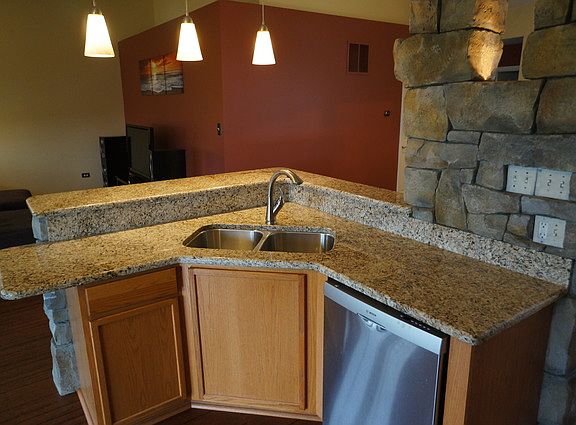 5th image of 6972 Bellagio Cir #42-697