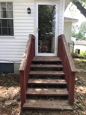 Entrance to apartment