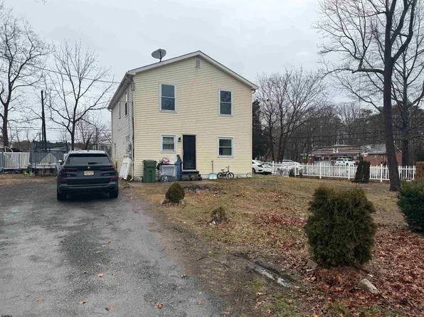 34 Pineview Ave, Egg Harbor Township, NJ 08234