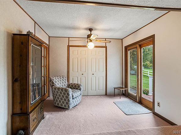 5th image of 2388 Pratt Rd