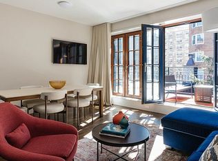 206 E 20th St #1B, New York, NY 10003