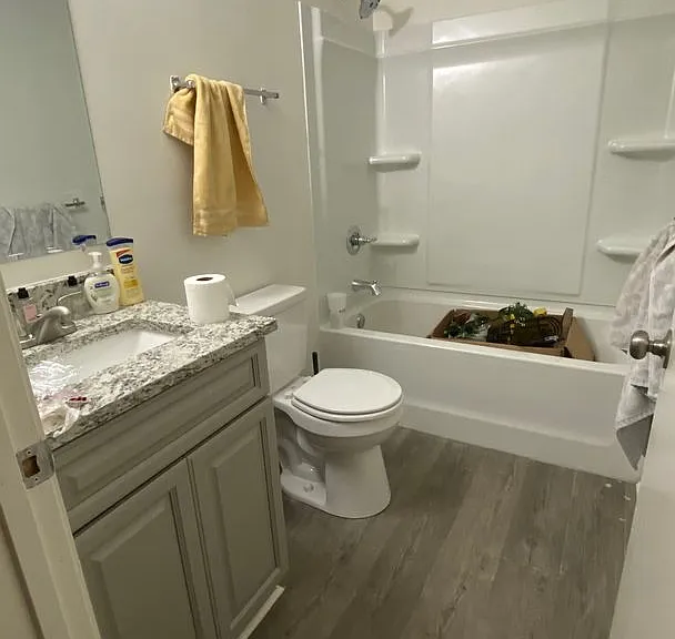 1009 12th St #10A-23 — Photo 6