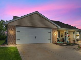 693 Eli Run Ct, Angola, IN 46703
