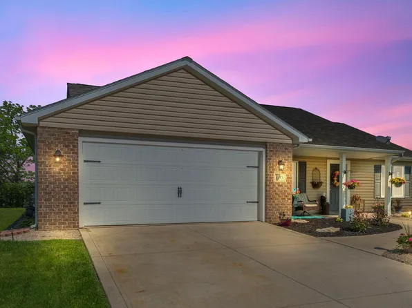 693 Eli Run Ct, Angola, IN 46703