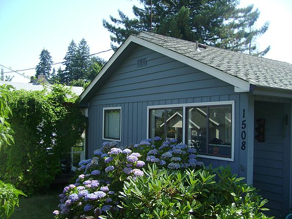 covered entry way