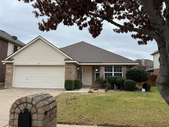 4608 Wolf Ridge Way, Fort Worth, TX 76244