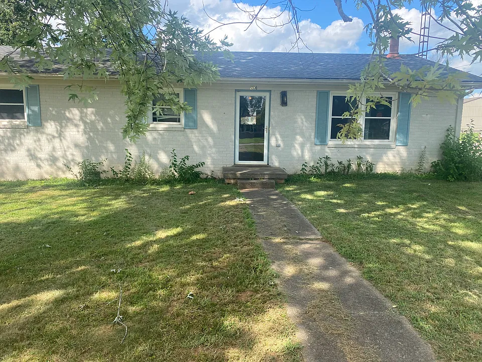 204 Cal Ave