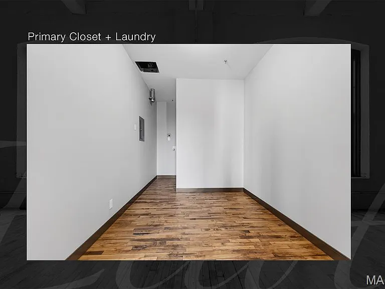 2647 Locust St #2R — Photo 11