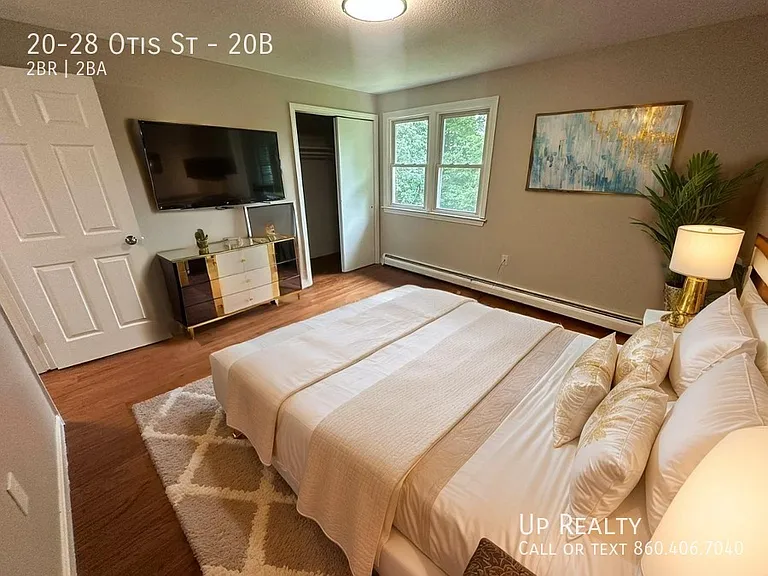 20-28 Otis St #20B — Photo 8