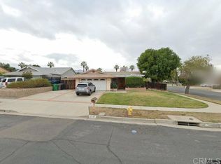 2040 Santa Barbara St, Corona, CA 92882