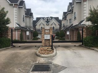 5806 Dolores St, Houston, TX 77057