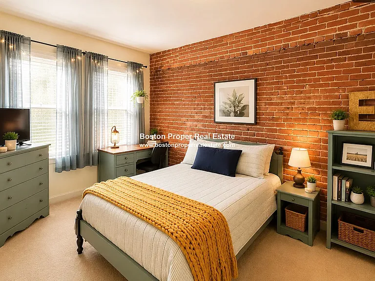 1406 Beacon St #7 — Photo 8