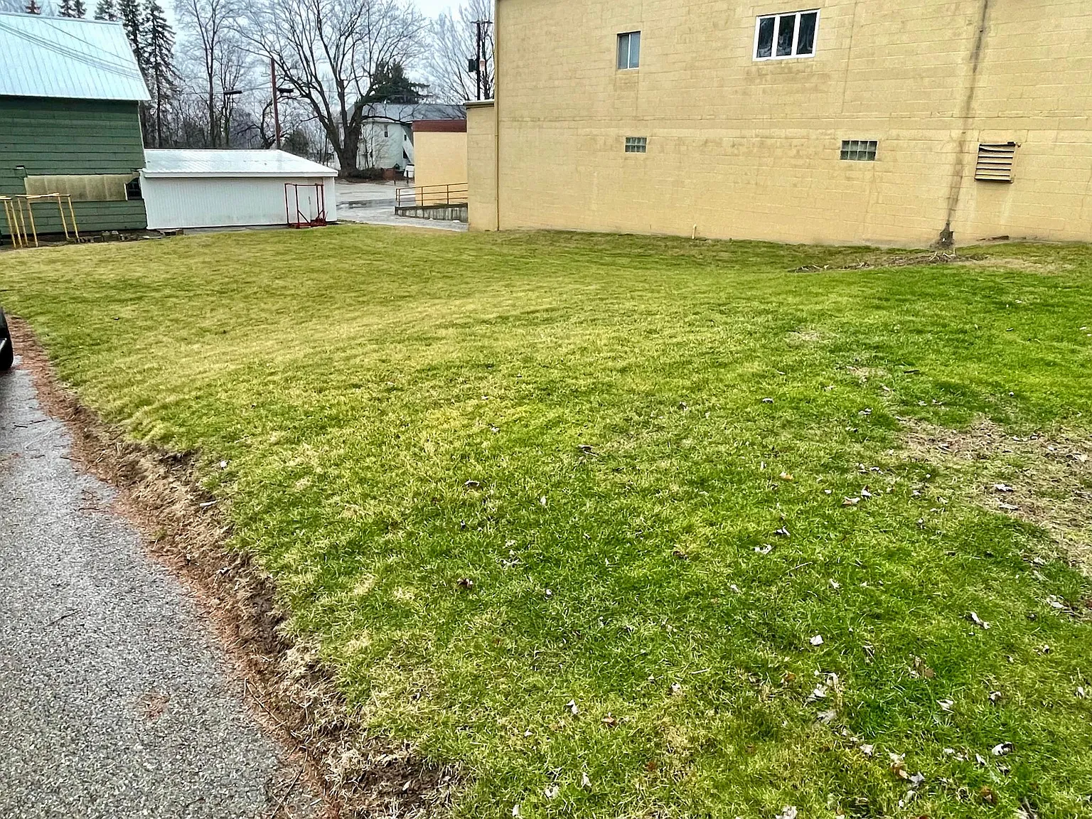 2 bed, 1122 sqft, $900 — Photo 3