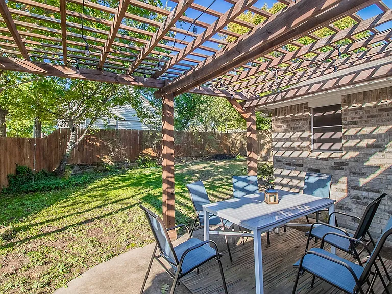 436 Hillside Dr — Photo 29