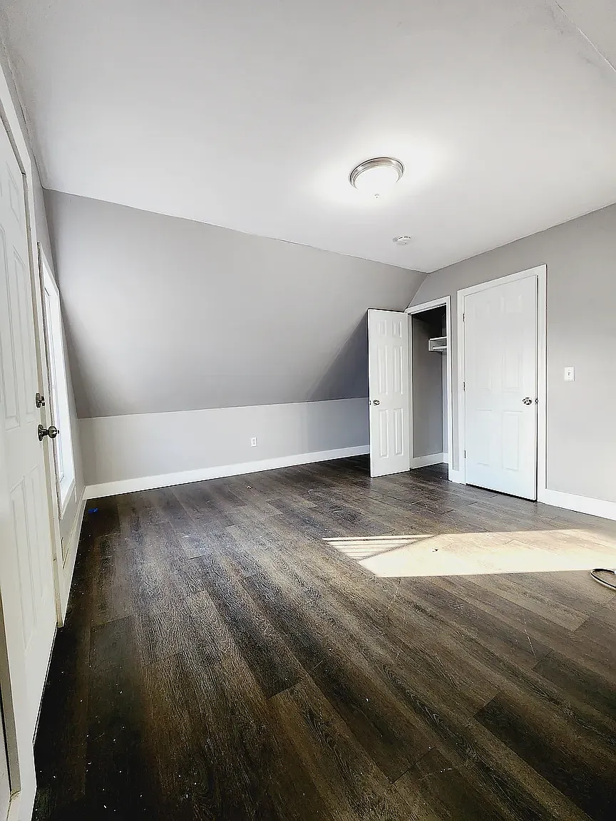 2 bed, 800 sqft, $1,699 — Photo 4