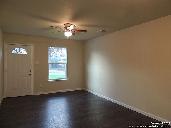 2nd image of 6414 N Flores St