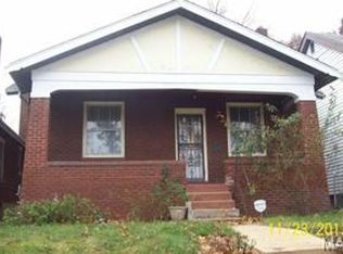 5722 Saloma Ave, Saint Louis, MO 63120