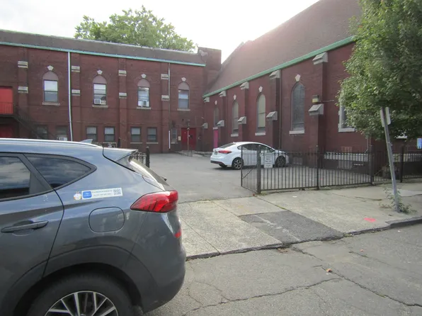 11-15 Brinkerhoff Street image 7 of 50